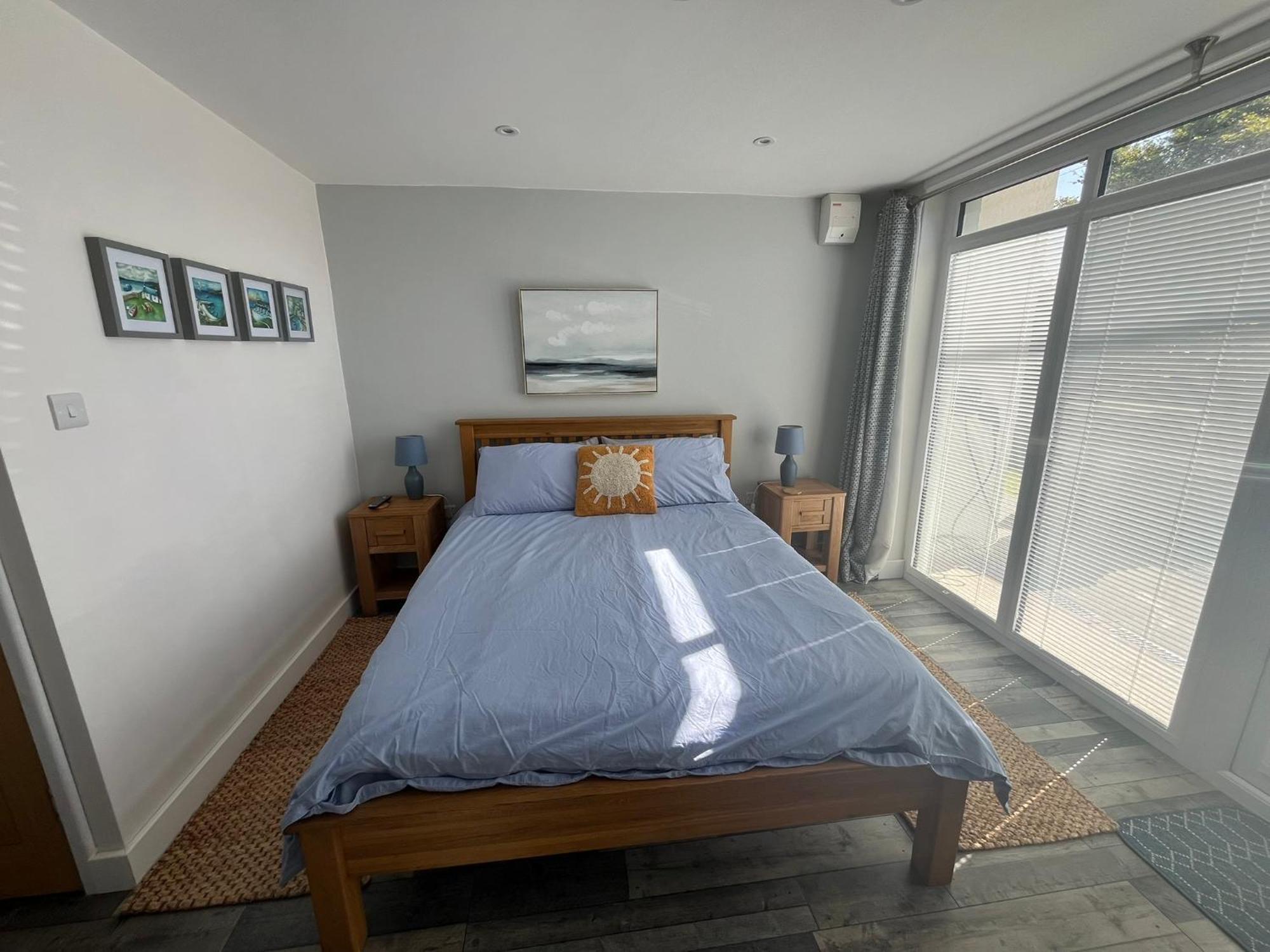 Entire Guest Suite In Four Mile Bridge, Rhoscolyn 밸리 외부 사진